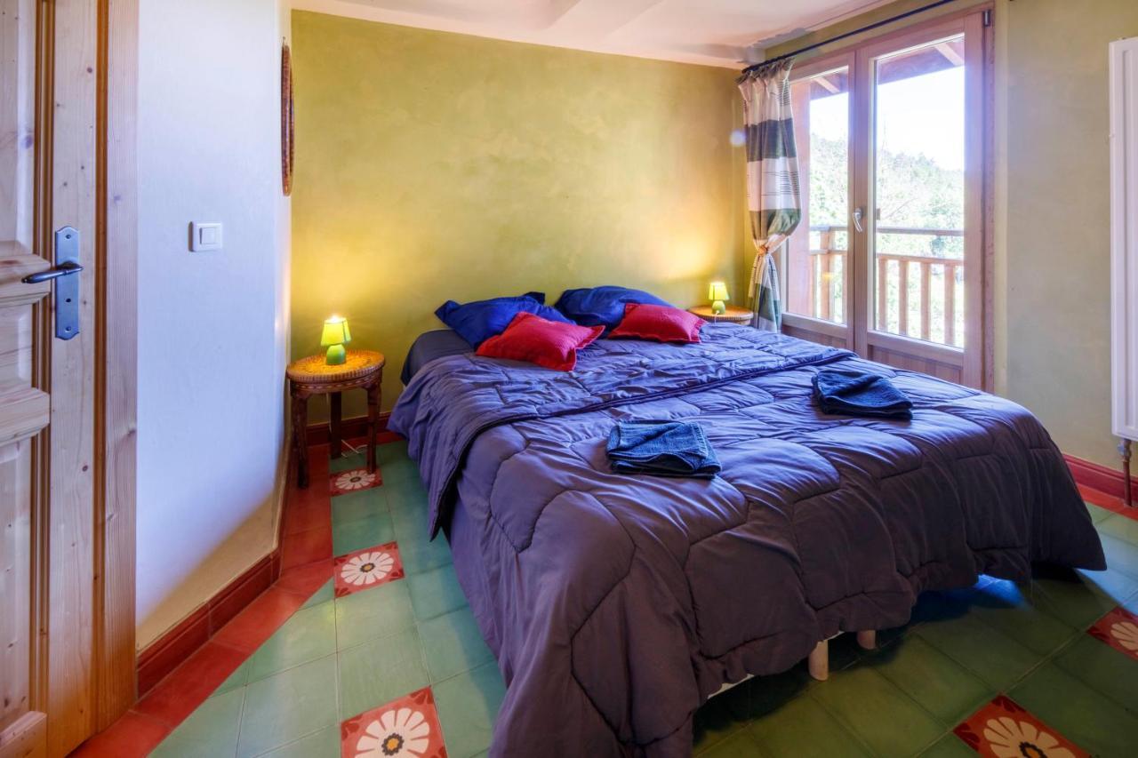 Eco-Hotel Et Yourtes Du Mercantour Guillaumes Eksteriør billede