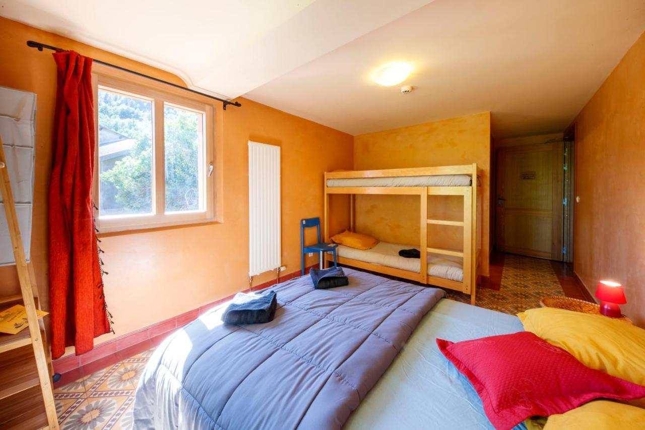 Eco-Hotel Et Yourtes Du Mercantour Guillaumes Eksteriør billede