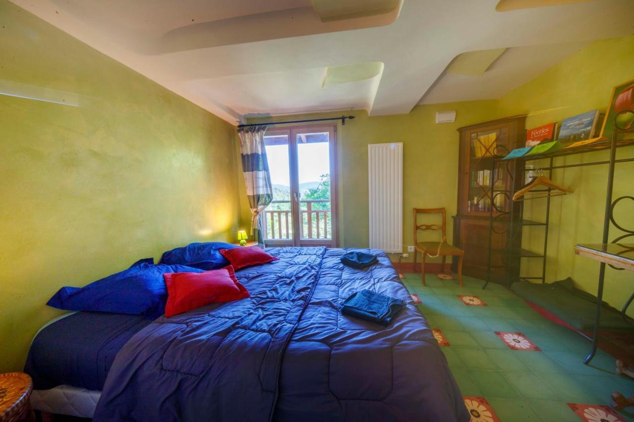 Eco-Hotel Et Yourtes Du Mercantour Guillaumes Eksteriør billede